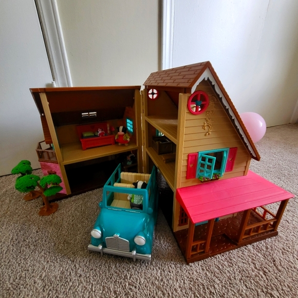 Li'l Woodzeez Family Set - Picture 2 of 4